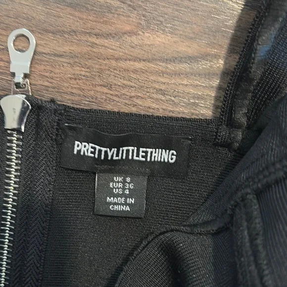 Black Corset Top by Pretty Little Thing- size 4 - Picture 5 of 5